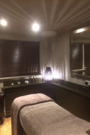 Visit the best hair & beauty salon in Brighton - Beach Salon, Hove